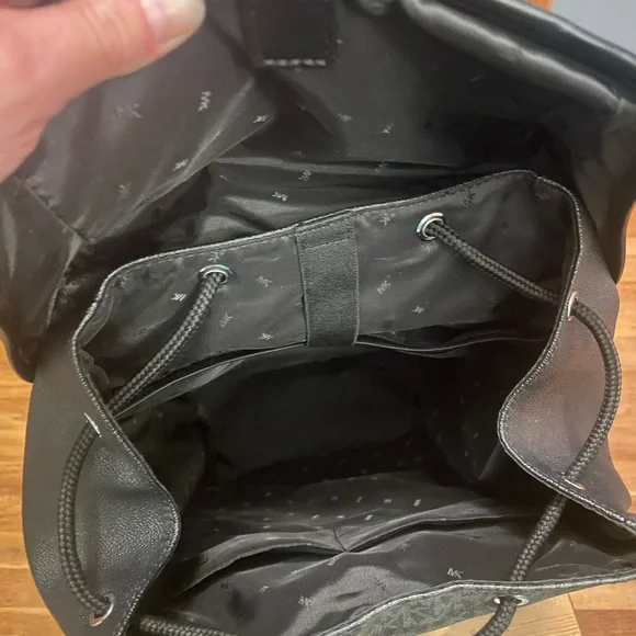 Michael Kors Black and Red Men's Backpack - Picture 7 of 7